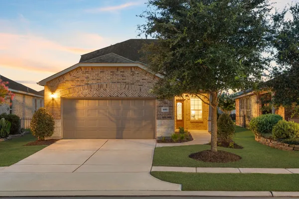 Property Slideshow image 2 of 49 | 3251 chimney swift ln, Richmond, TX, 77469
