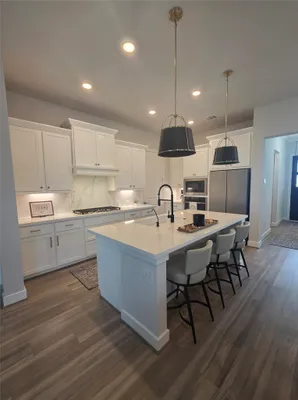 Property Slideshow image 3 of 43 | 5342 lantana river ln, Fulshear, TX, 77441