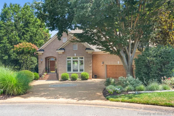Property Slideshow image 3 of 50 | 104 stoweflake, Williamsburg, VA, 23188
