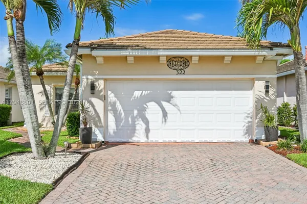 Property Slideshow image 3 of 35 | 322 sw tomoka springs dr, Port St Lucie, FL, 34986