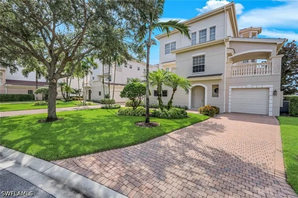 Property Slideshow image 2 of 48 | 558 avellino isles cir 14102, Naples, FL, 34119