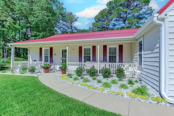 Property Slideshow image 3 of 56 | 95 purple martin dr, Murrells Inlet, SC, 29576