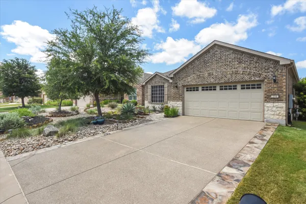 Property Slideshow image 3 of 40 | 104 coffee mill creek rd, Georgetown, TX, 78633