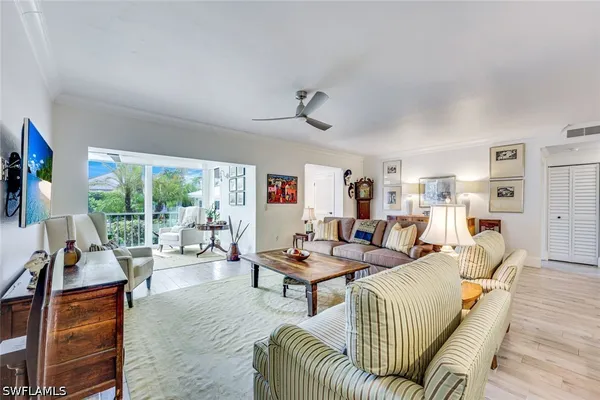 Property Slideshow image 2 of 23 | 788 willowbrook dr 502, Naples, FL, 34108