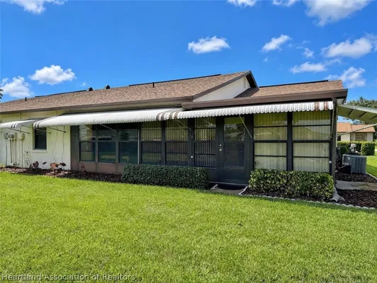 Property Slideshow image 2 of 24 | 3728 sunbird cir, Sebring, FL, 33872