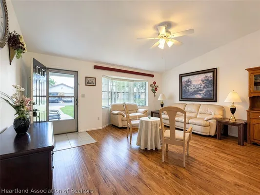 Property Slideshow image 3 of 24 | 3728 sunbird cir, Sebring, FL, 33872