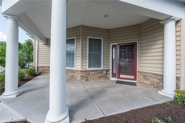 Property Slideshow image 3 of 50 | 114 gateway dr, Ohio Twp, PA, 15237