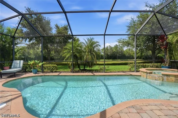 Property Slideshow image 3 of 41 | 3054 aviamar cir, Naples, FL, 34114