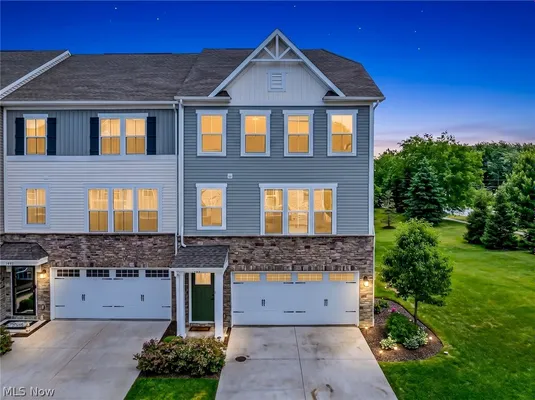 Property Slideshow image 2 of 50 | 1497 caymus ct, Avon, OH, 44011