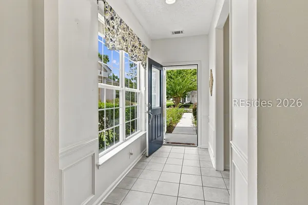 Property Slideshow image 3 of 40 | 19 coronado ct, Bluffton, SC, 29909