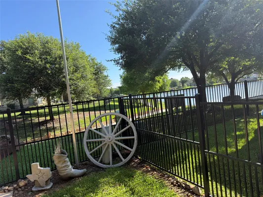 Property Slideshow image 3 of 6 | 19206 blue cove ct, Cypress, TX, 77433