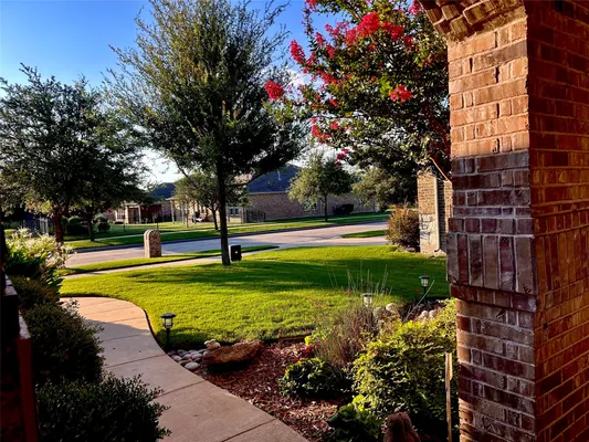 Property Slideshow image 3 of 36 | 6361 paragon dr, Frisco, TX, 75036