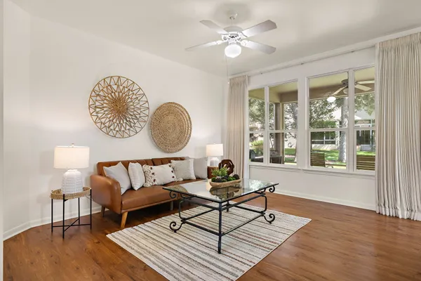 Property Slideshow image 3 of 25 | 191 trail rider way, Georgetown, TX, 78633