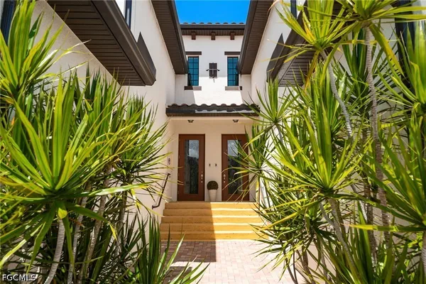 Property Slideshow image 3 of 48 | 12027 hawthorn lake dr 202, Fort Myers, FL, 33913