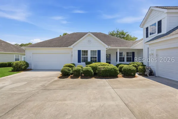 Property Slideshow image 2 of 57 | 11 mackay ln, Bluffton, SC, 29909