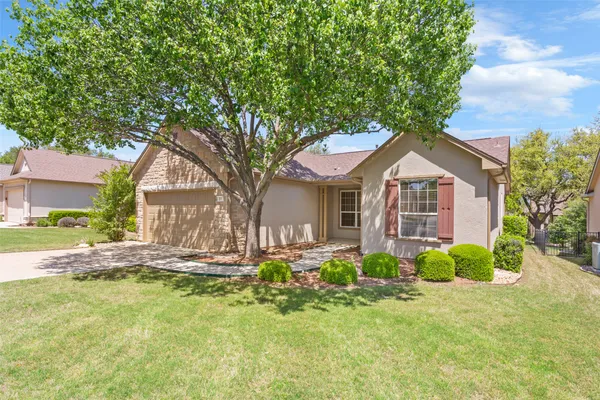 Property Slideshow image 3 of 25 | 311 dove hollow trl, Georgetown, TX, 78633