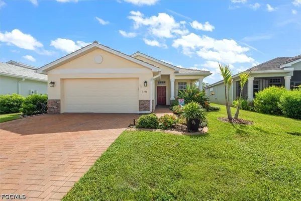 Property Slideshow image 2 of 41 | 3454 crosswater dr, North Fort Myers, FL, 33917
