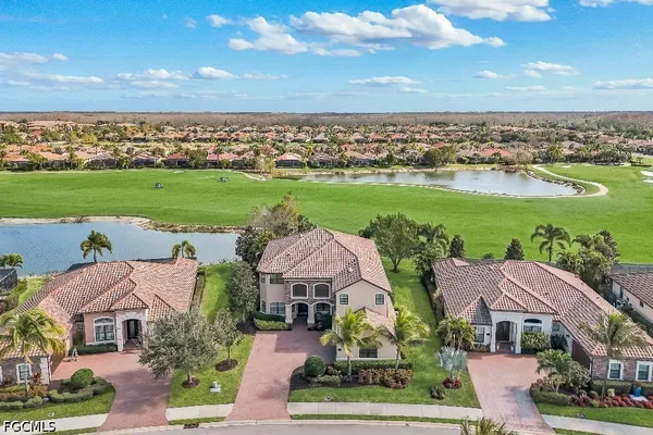 Property Slideshow image 2 of 50 | 28647 lisburn ct, Bonita Springs, FL, 34135