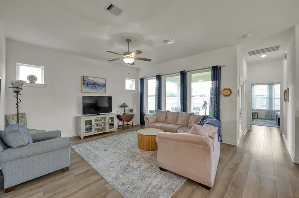 Property Slideshow image 2 of 12 | 21914 lake whitney ct, Porter, TX, 77365