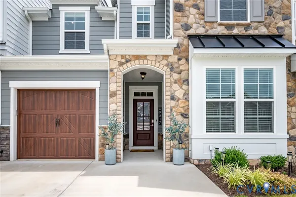 Property Slideshow image 2 of 43 | 9217 cerulean pl, Goochland, VA, 23238