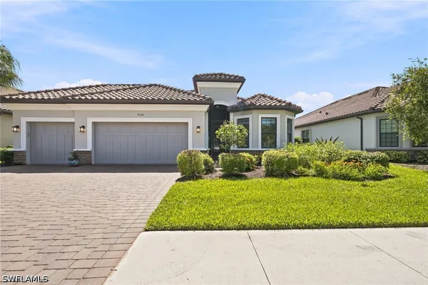 Property Slideshow image 2 of 34 | 8386 viale cir, Naples, FL, 34114