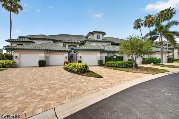 Property Slideshow image 3 of 18 | 24619 ivory cane dr 202, Bonita Springs, FL, 34134