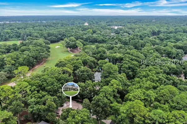 Property Slideshow image 3 of 55 | 68 wedgefield dr, Hilton Head Island, SC, 29926