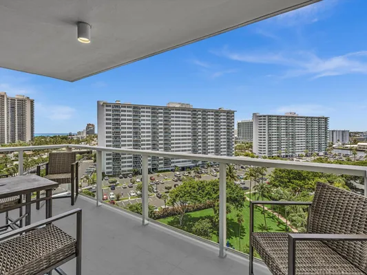 Property Slideshow image 3 of 48 | 3300 ne 36th st 1016, Fort Lauderdale, FL, 33308