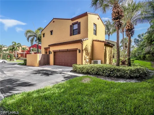 Property Slideshow image 3 of 51 | 9012 alturas st 2601, Naples, FL, 34113