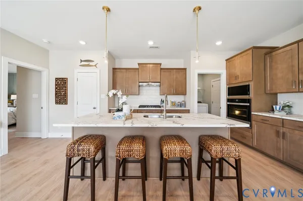 Property Slideshow image 2 of 25 | 6700 oasis breeze ln, Midlothian, VA, 23112