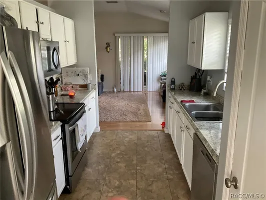 Property Slideshow image 3 of 15 | 6234 w glynborne loop, Crystal River, FL, 34429