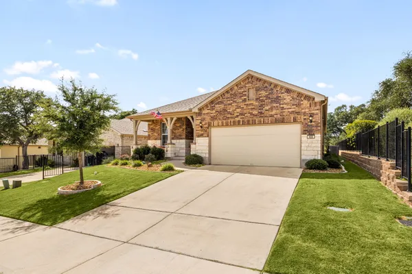 Property Slideshow image 3 of 40 | 405 kitty hawk rd, Georgetown, TX, 78633