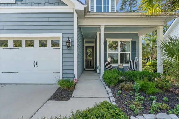 Property Slideshow image 3 of 52 | 11 lilydipper ct, Bluffton, SC, 29910