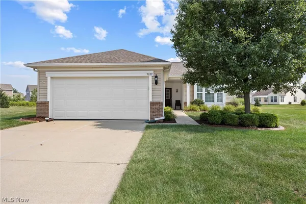 Property Slideshow image 2 of 37 | 9099 vernon hl, North Ridgeville, OH, 44039