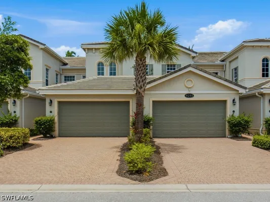 Property Slideshow image 2 of 31 | 9255 museo cir 103, Naples, FL, 34114