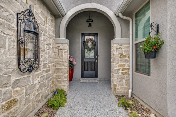 Property Slideshow image 3 of 27 | 9821 ironwood dr, Denton, TX, 76207