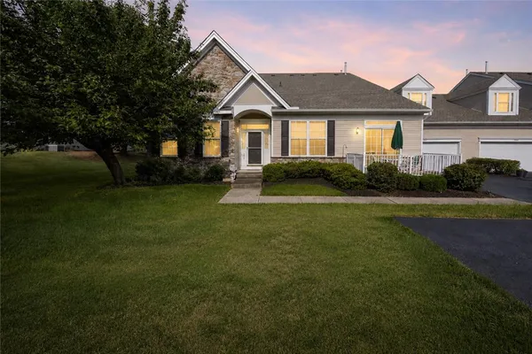Property Slideshow image 3 of 36 | 1862 gregory pl, Lower Saucon Twp, PA, 18055