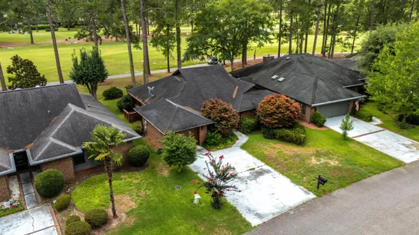 Property Slideshow image 2 of 60 | 117 mayberry ln, Conway, SC, 29526