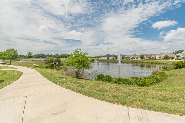 Property Slideshow image 2 of 31 | 105 harborside dr 101, San Marcos, TX, 78666