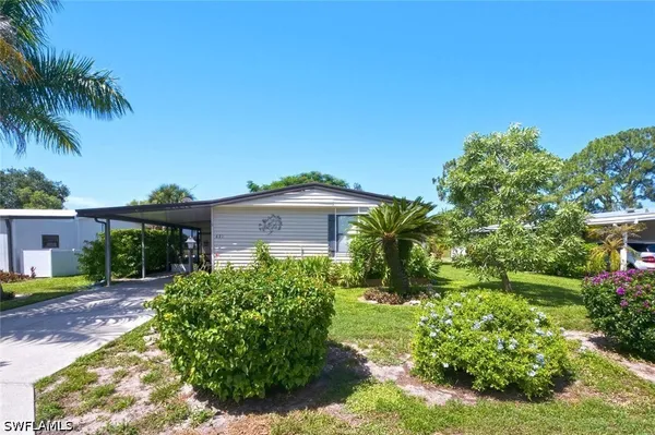 Property Slideshow image 3 of 37 | 621 charlemagne blvd, Naples, FL, 34112