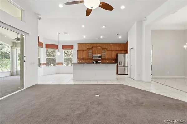 Property Slideshow image 3 of 46 | 1683 n shadowview path, Hernando, FL, 34442
