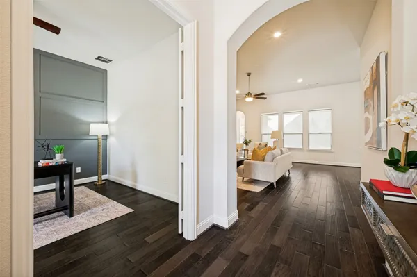 Property Slideshow image 3 of 39 | 8109 tramore, The Colony, TX, 75056