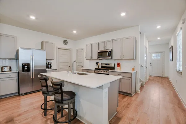 Property Slideshow image 2 of 26 | 105 merrick rd, Georgetown, TX, 78628