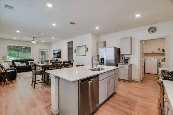 Property Slideshow image 3 of 26 | 105 merrick rd, Georgetown, TX, 78628