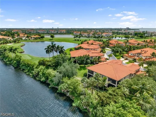 Property Slideshow image 2 of 50 | 11233 bienvenida ct 201, Fort Myers, FL, 33908