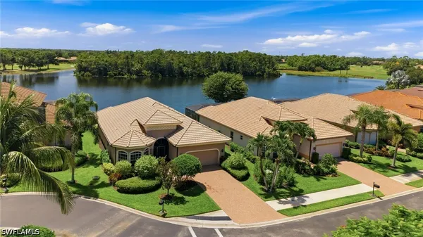 Property Slideshow image 3 of 46 | 6168 dogleg dr, Naples, FL, 34113