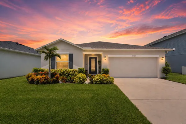 Property Slideshow image 2 of 101 | 10788 sw vasari way, Port St Lucie, FL, 34987