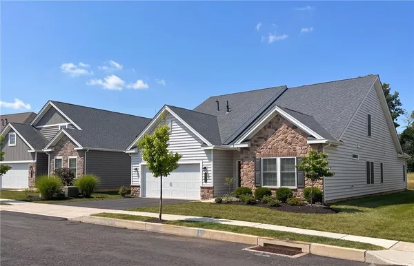 Property Slideshow image 2 of 30 | 3760 founders xing, Bethlehem Twp, PA, 18045