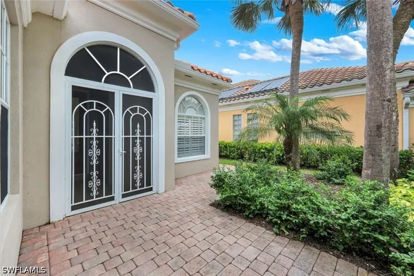 Property Slideshow image 3 of 50 | 4471 prescott ln, Naples, FL, 34119