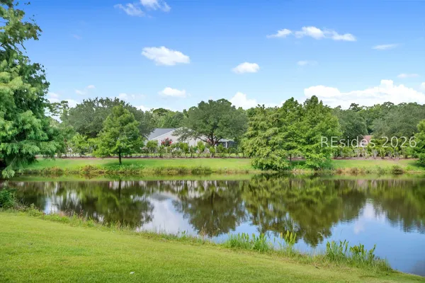 Property Slideshow image 2 of 37 | 9 wendover ct, Bluffton, SC, 29909